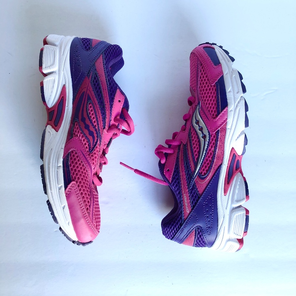 Saucony Girl's Pink Purple Cohesion 9 LLT Seankers - Picture 4 of 8